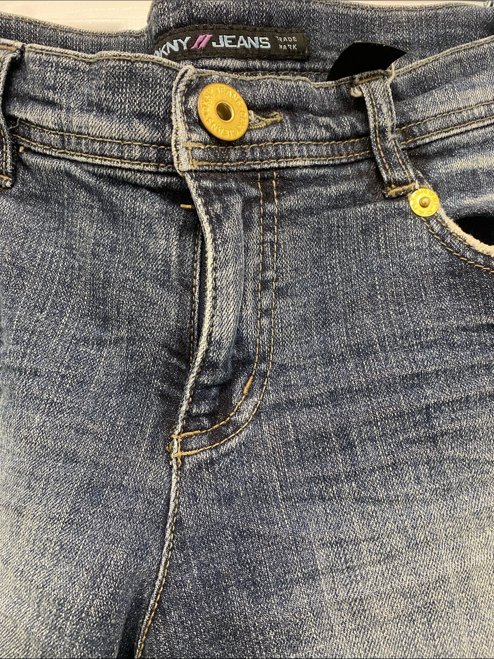 DKNY Jeans Women's Blue Denim Jeans Capris